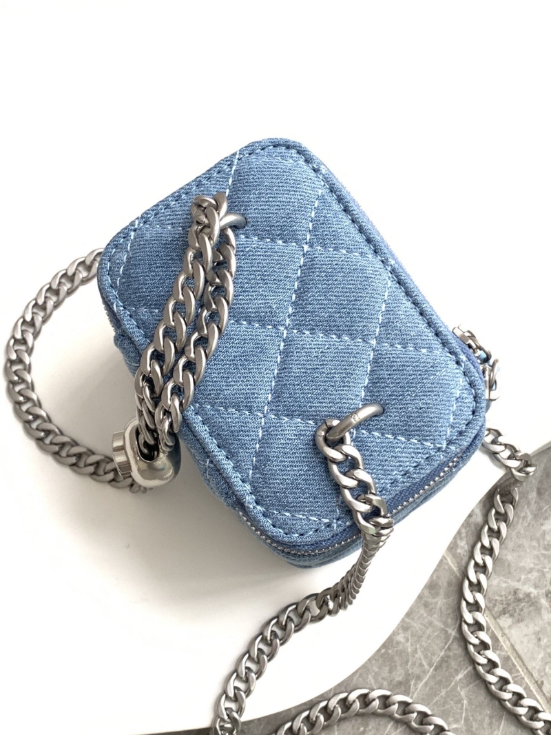 Ch**el cosmetic bags